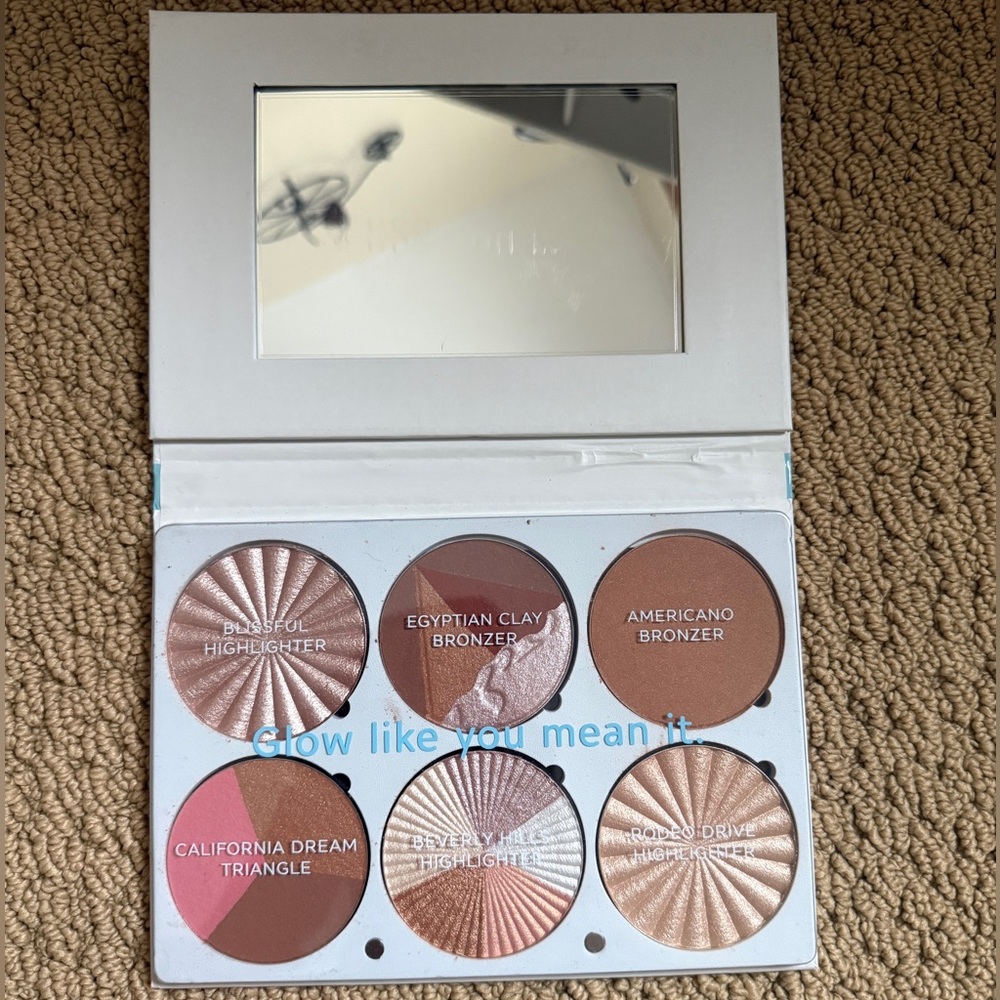 OFRA On The Glow Palette